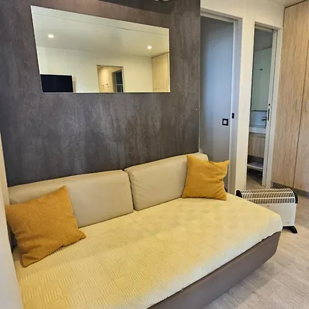 Mobilna Kucica Tara, Uvala Slanica, *