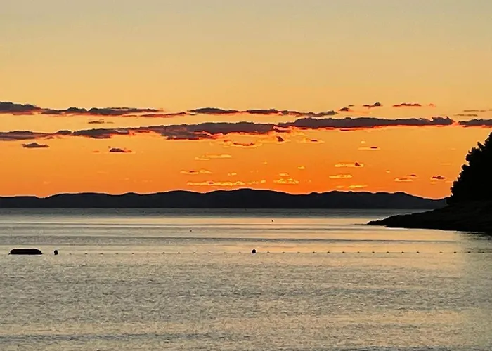 Mobilna Kucica Tara, Uvala Slanica, Кемпинг *